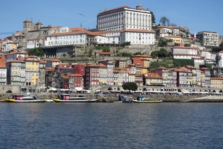 visit porto